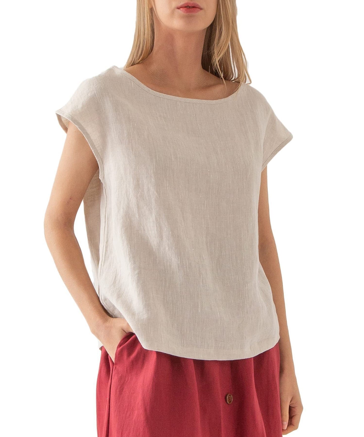 Amara Linen Loose-Fit Tee